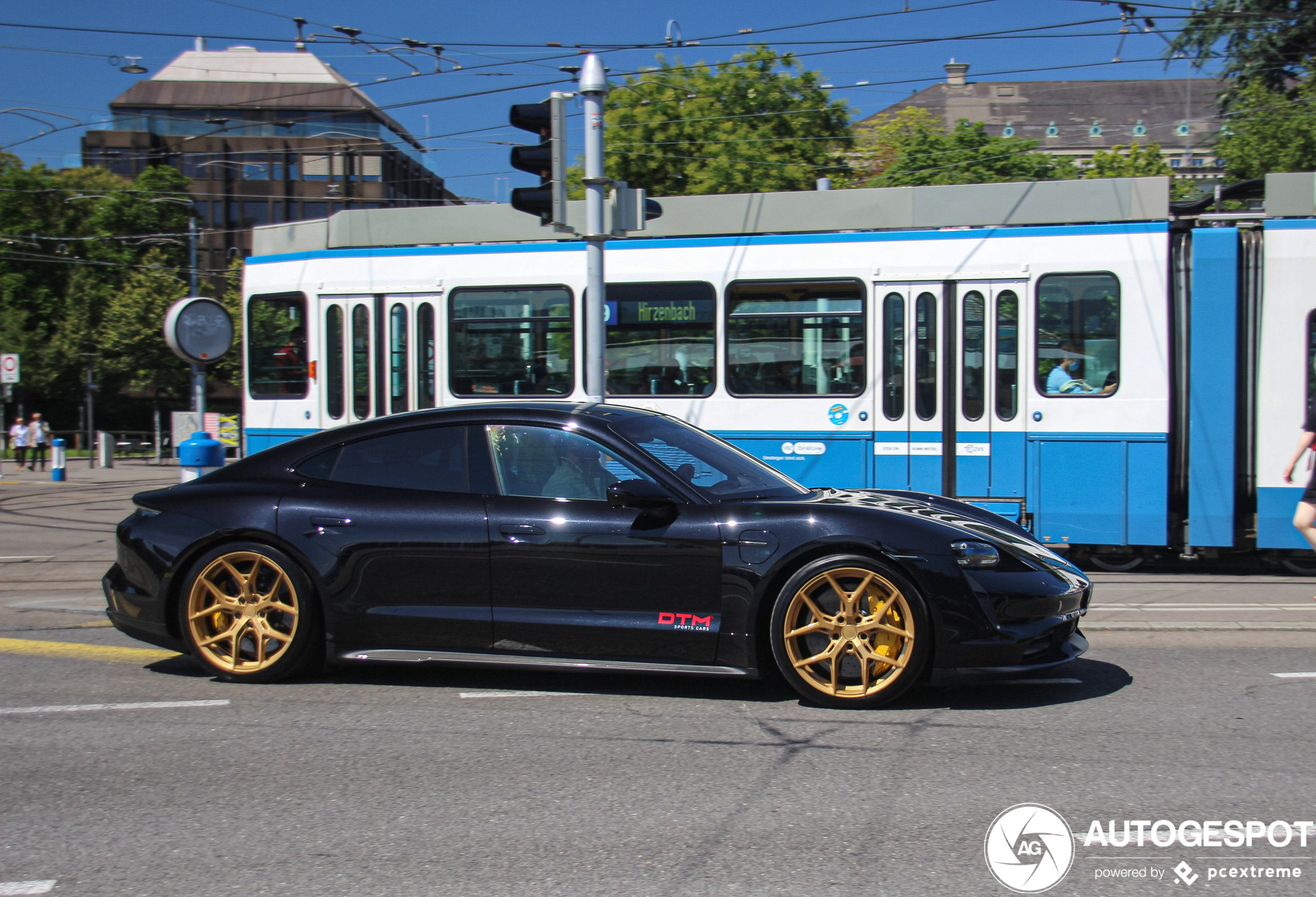 Porsche Taycan Turbo S