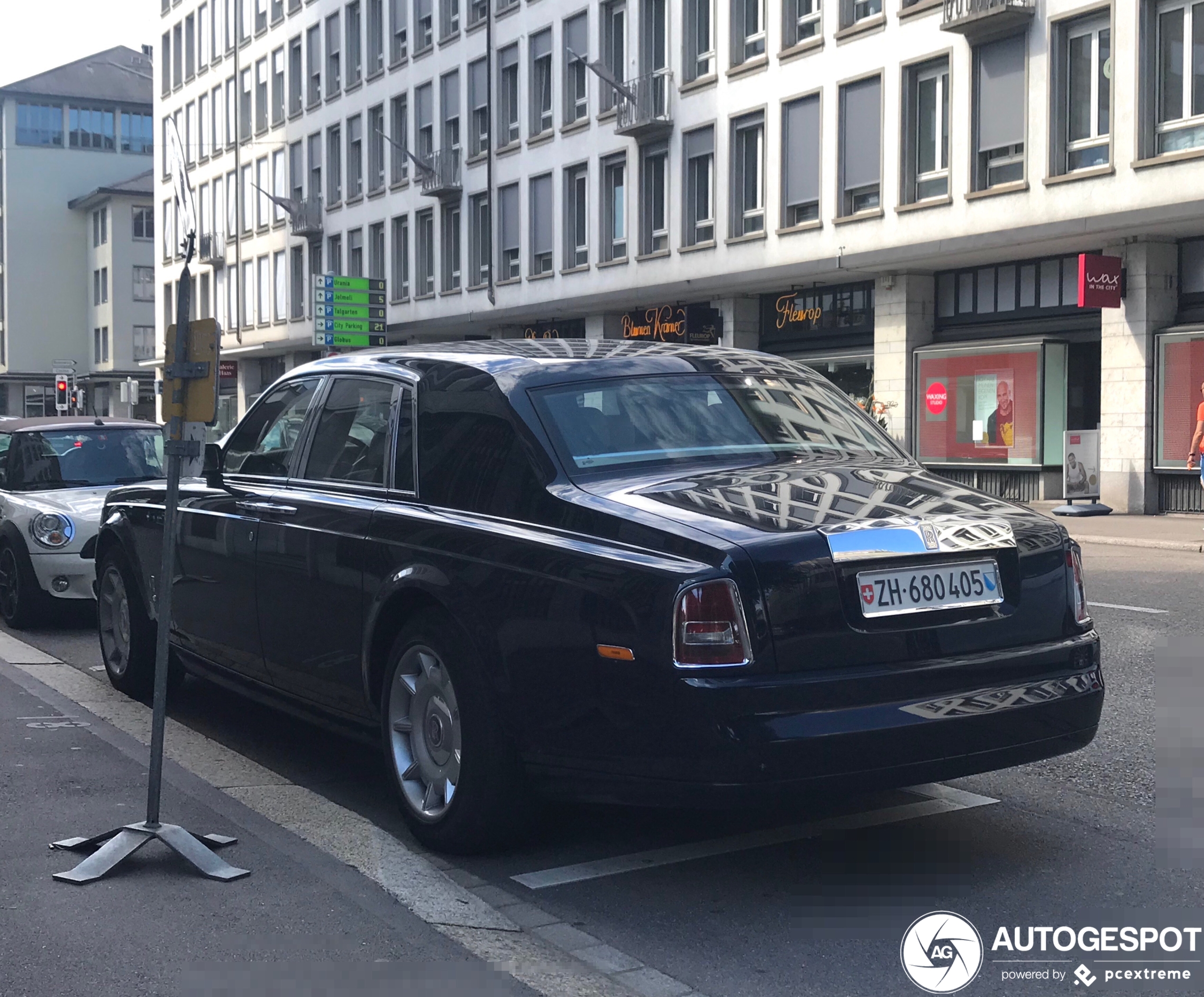 Rolls-Royce Phantom