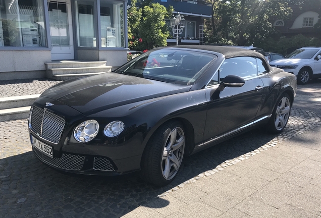 Bentley Continental GTC 2012