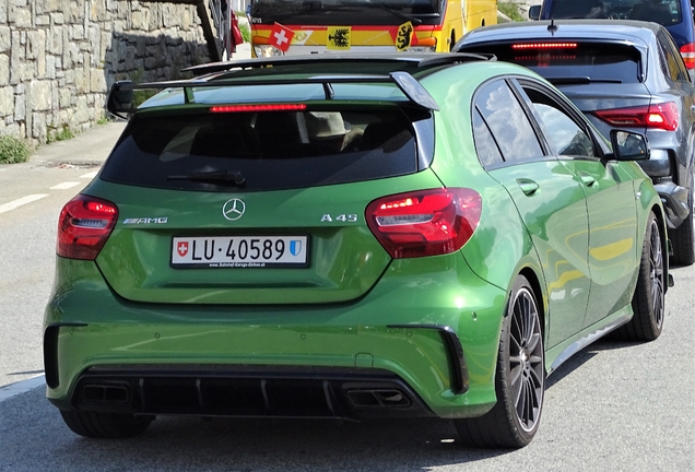 Mercedes-AMG A 45 W176 2015