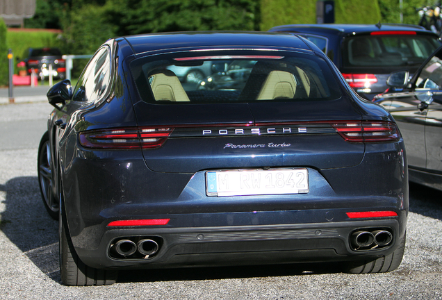 Porsche 971 Panamera Turbo