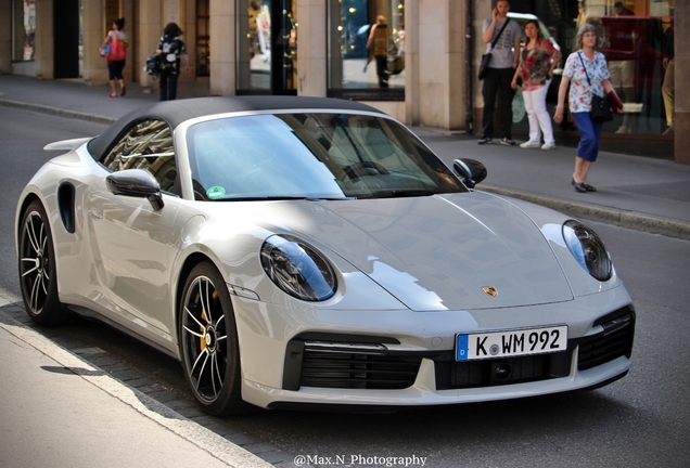 Porsche 992 Turbo S Cabriolet