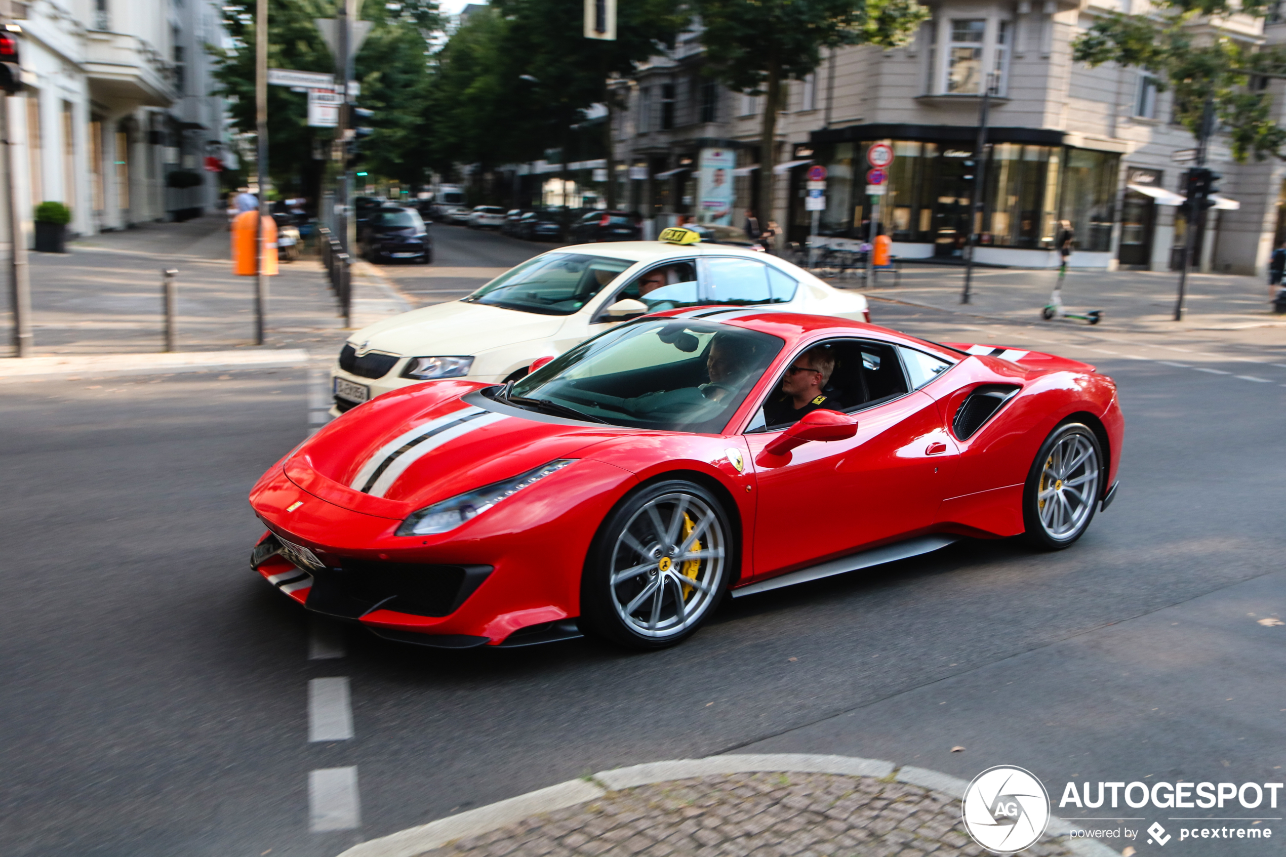 Ferrari 488 Pista