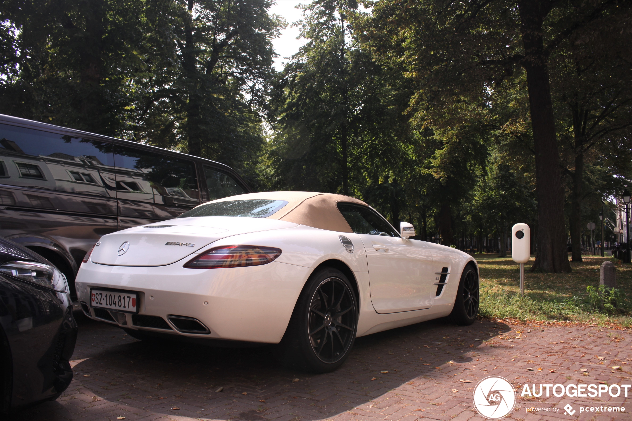 Mercedes-Benz SLS AMG Roadster