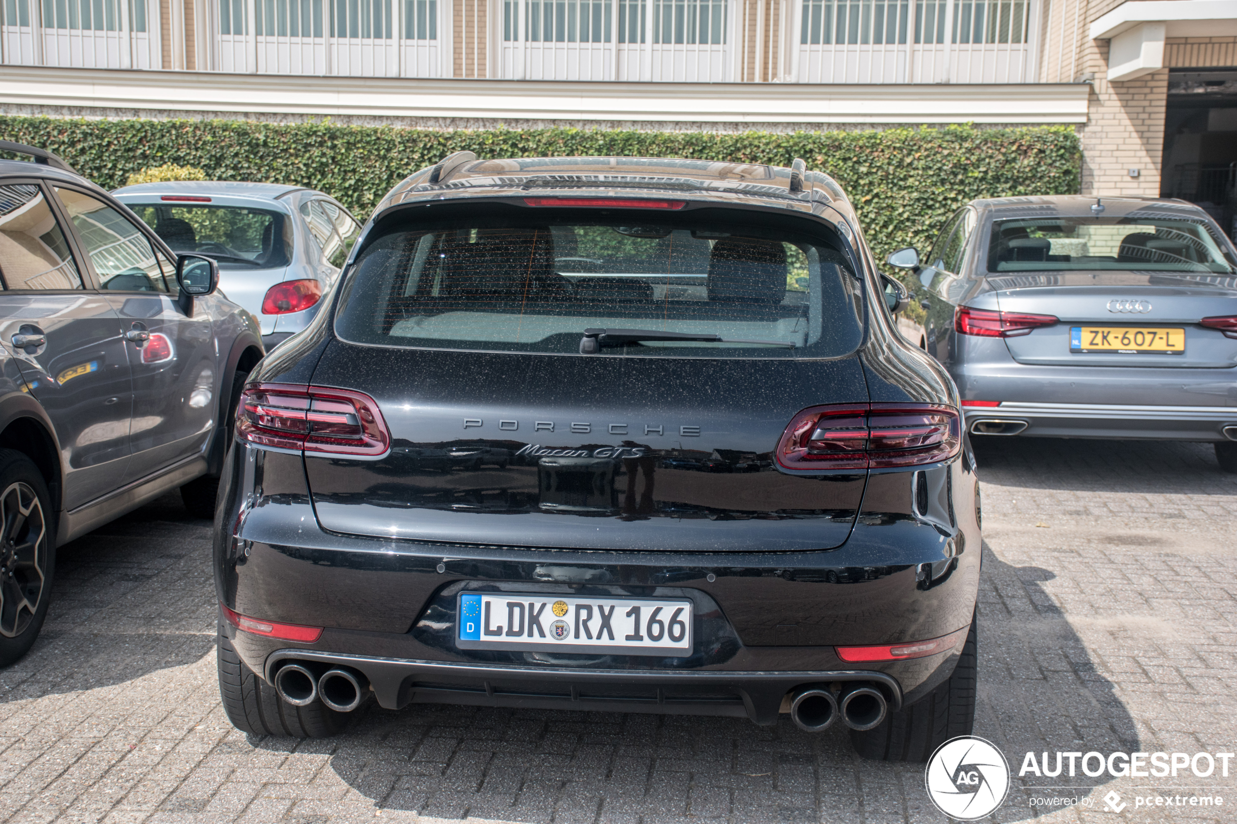 Porsche 95B Macan GTS