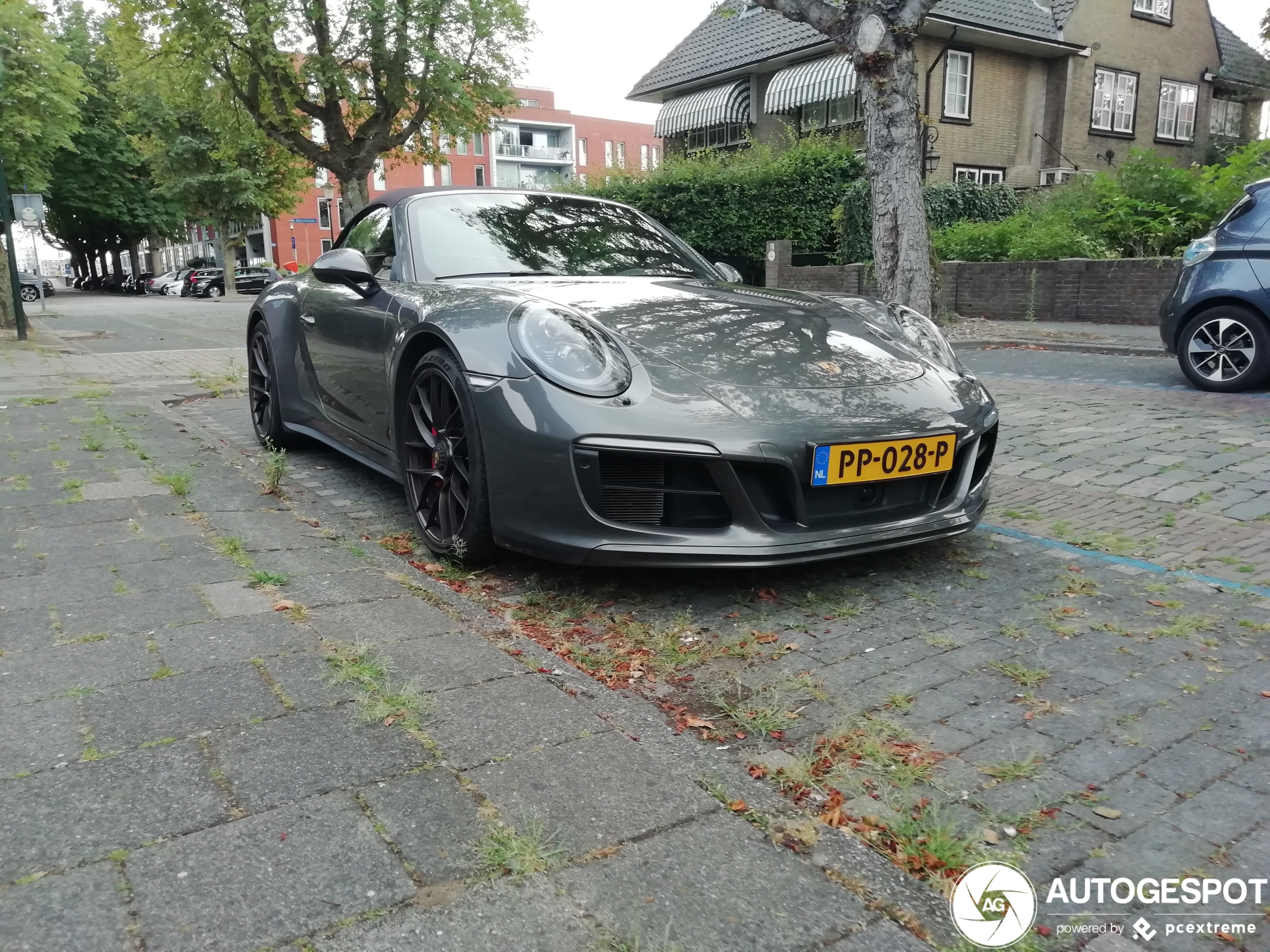 Porsche 991 Carrera GTS Cabriolet MkII