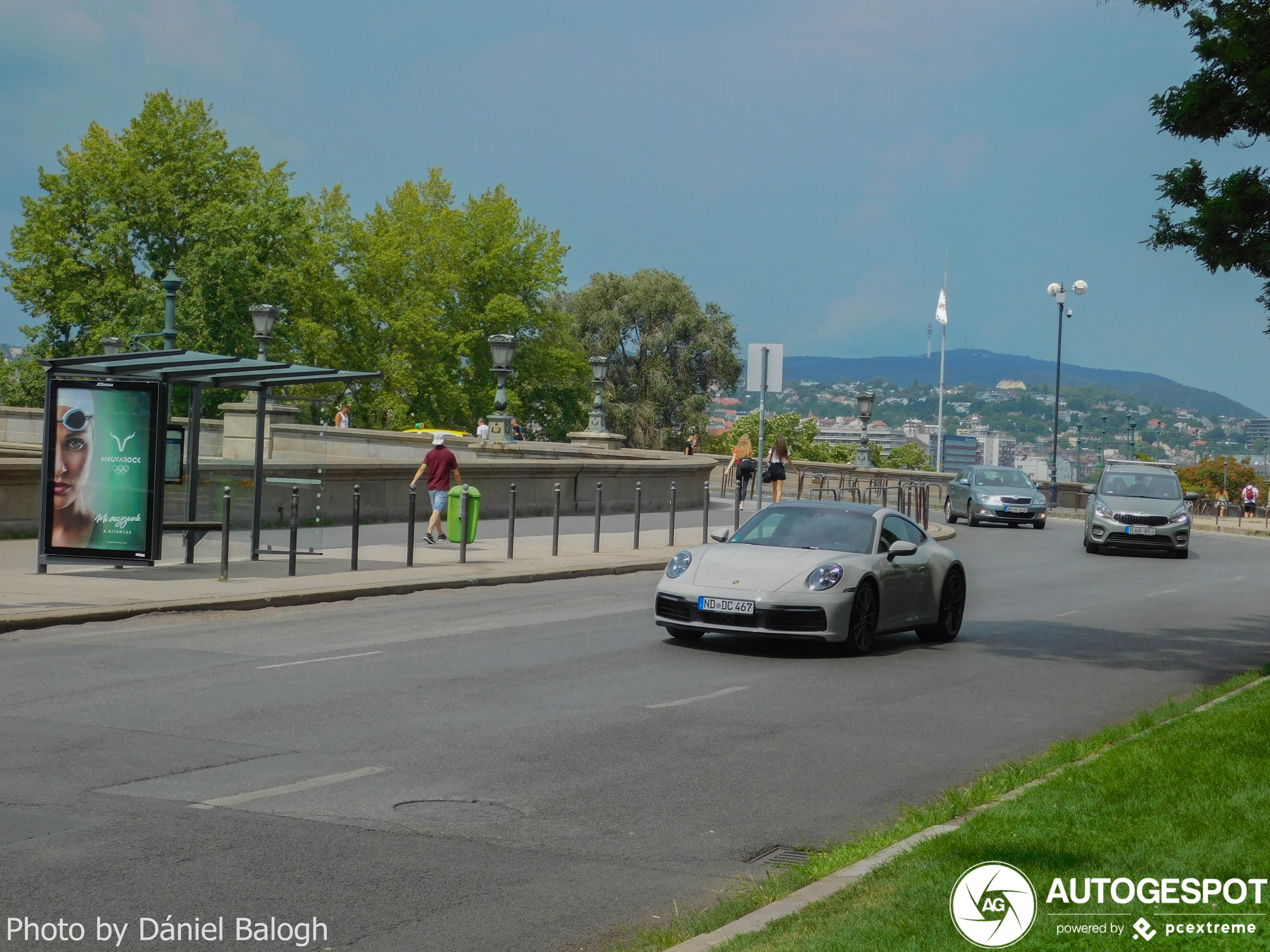 Porsche 992 Carrera 4S