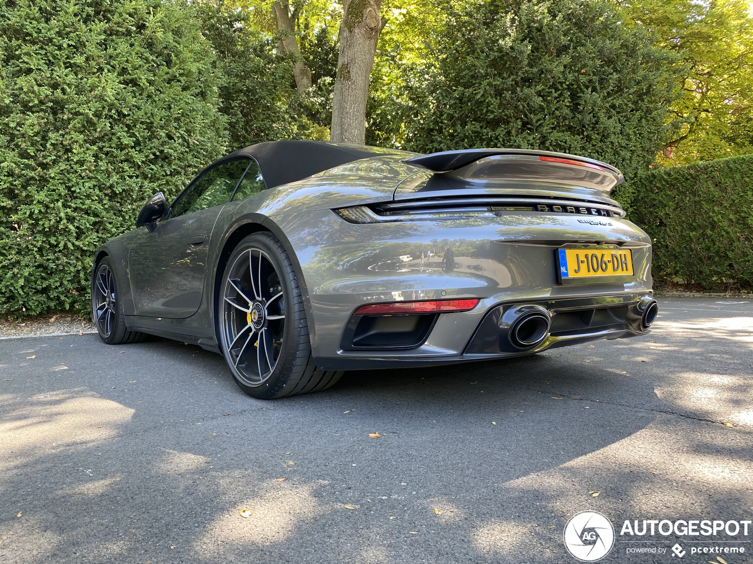 Porsche 992 Turbo S Cabriolet