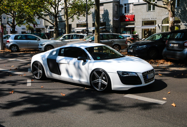 Audi R8