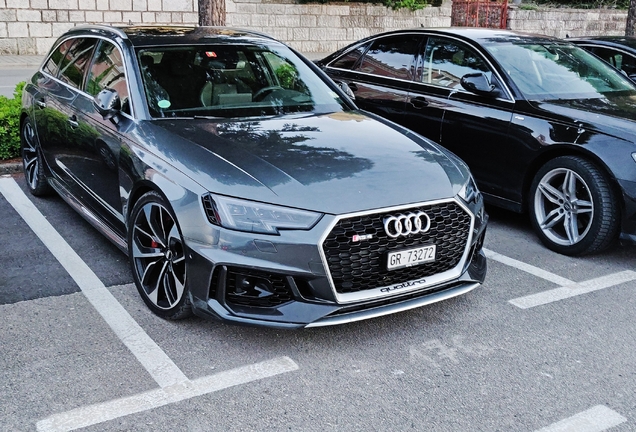 Audi RS4 Avant B9