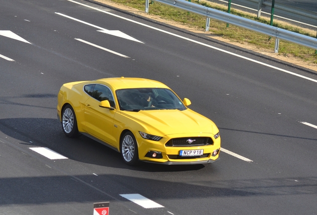 Ford Mustang GT 2015