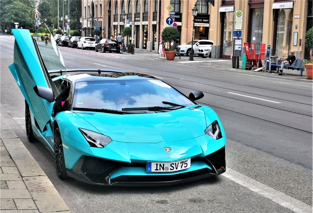 Lamborghini Aventador LP750-4 SuperVeloce Roadster