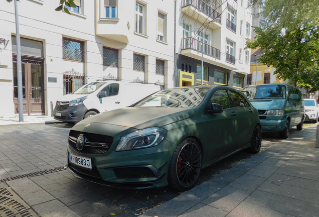 Mercedes-Benz A 45 AMG