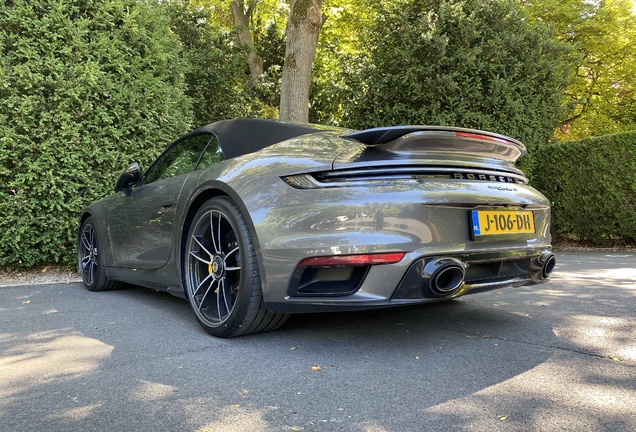 Porsche 992 Turbo S Cabriolet