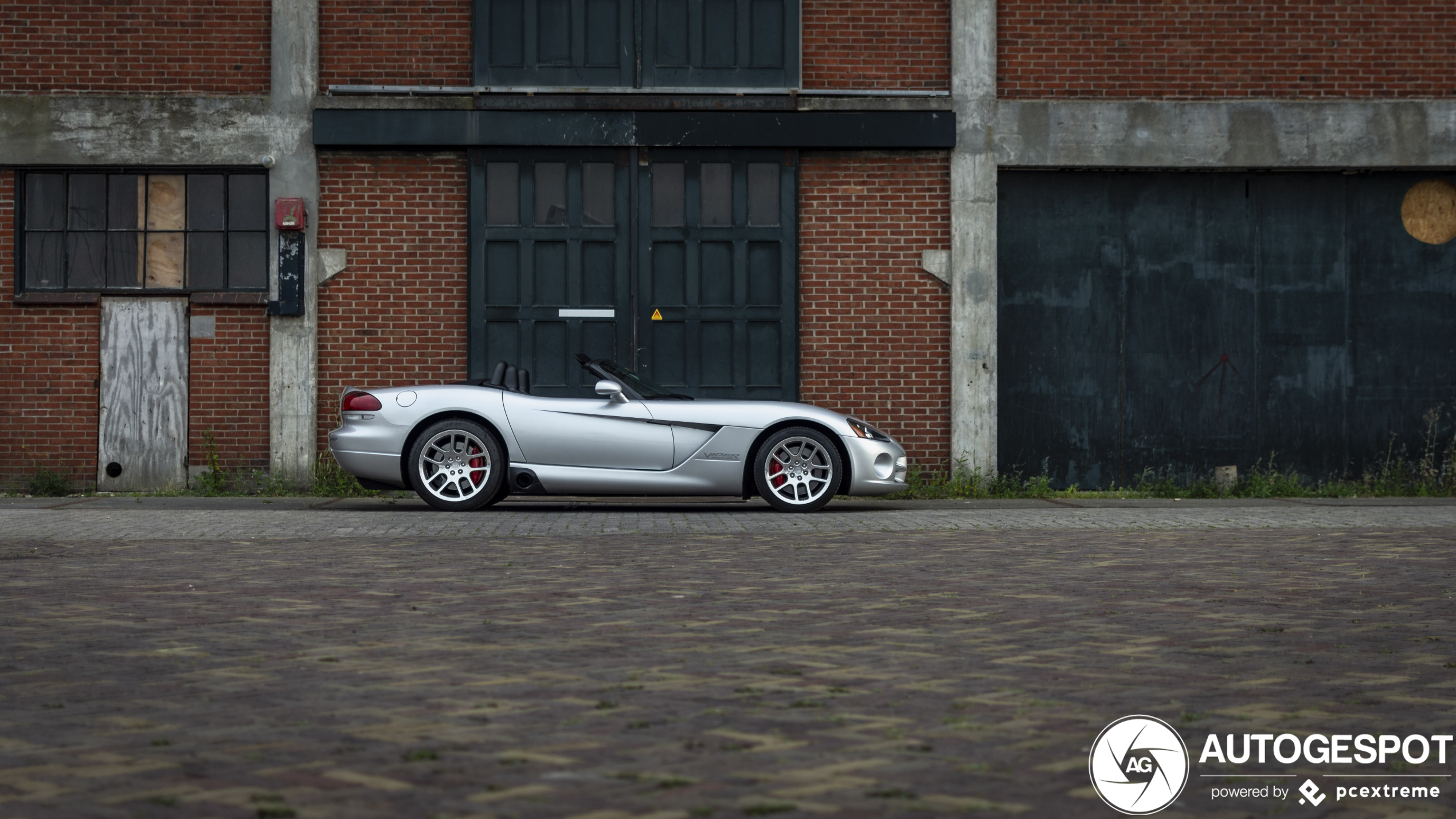 Dodge Viper SRT-10 Roadster 2003