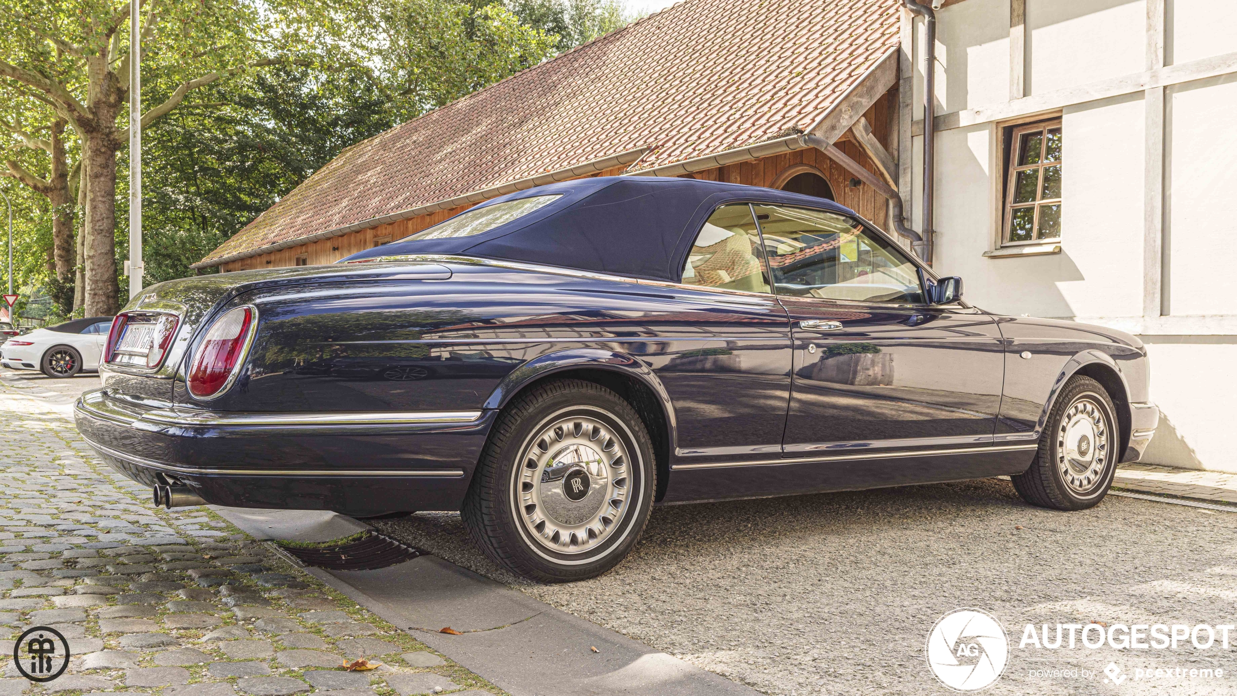 Rolls-Royce Corniche