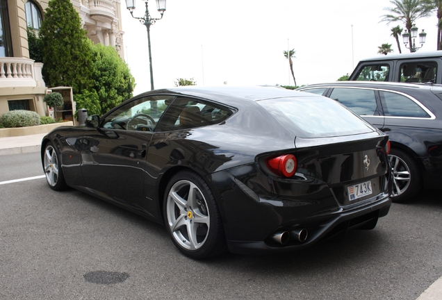 Ferrari FF