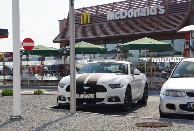 Ford Mustang GT 2015