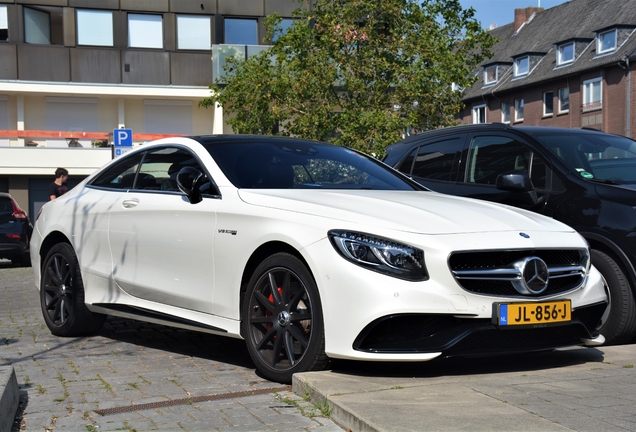 Mercedes-Benz S 63 AMG Coupé C217