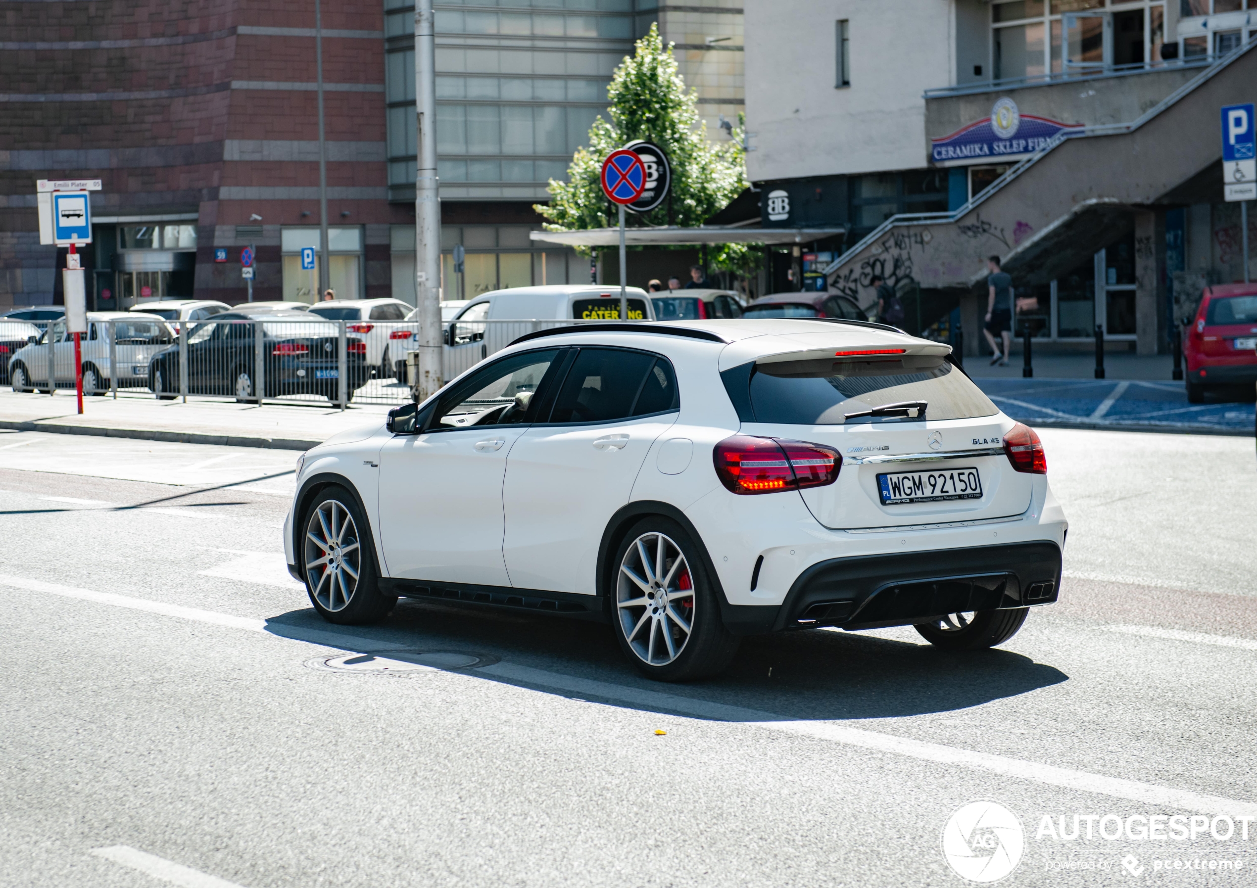 Mercedes-AMG GLA 45 X156 2017