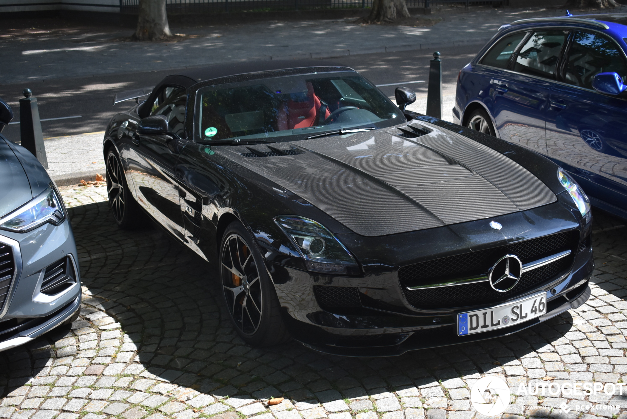 Mercedes-Benz SLS AMG GT Roadster Final Edition