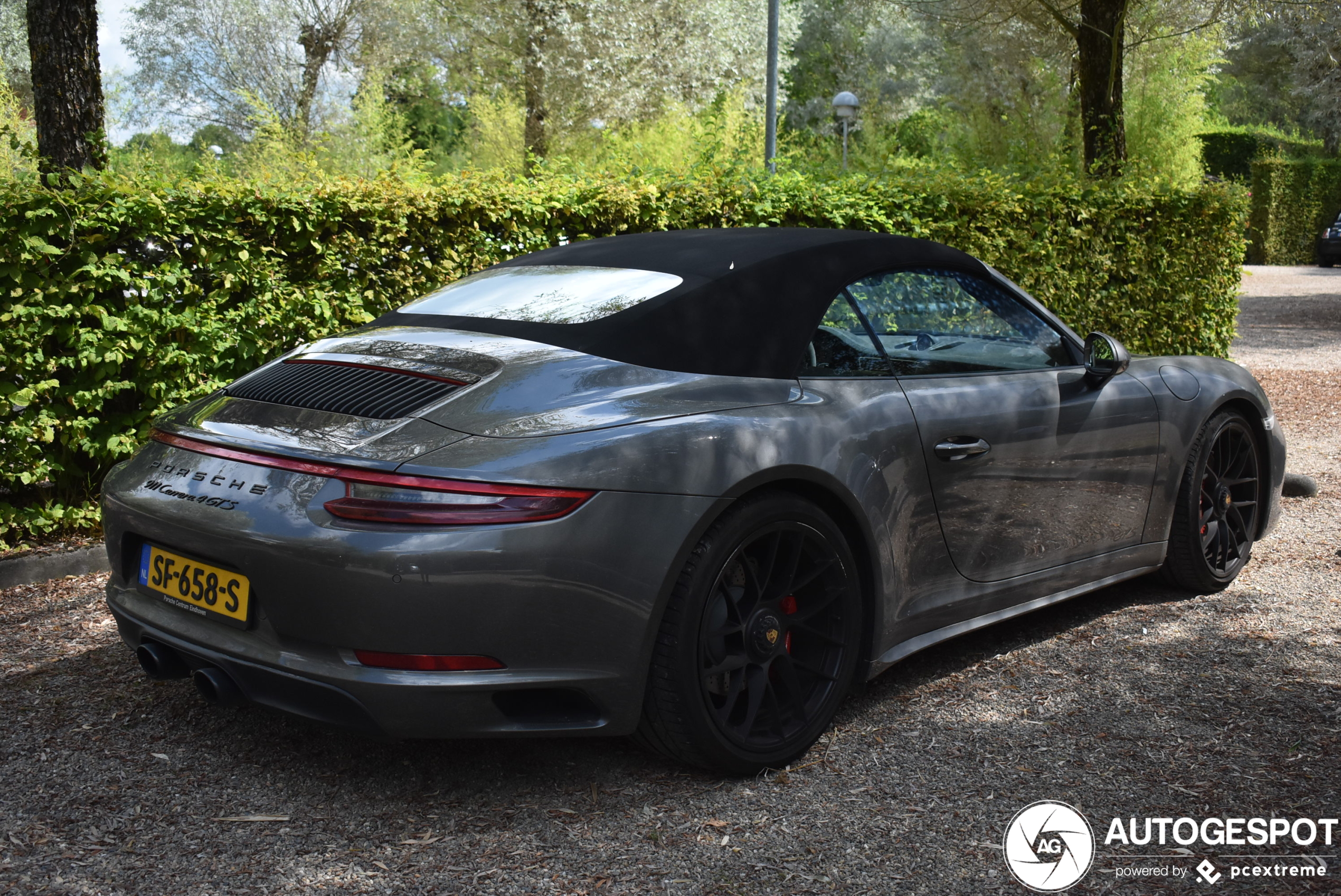 Porsche 991 Carrera 4 GTS Cabriolet MkII