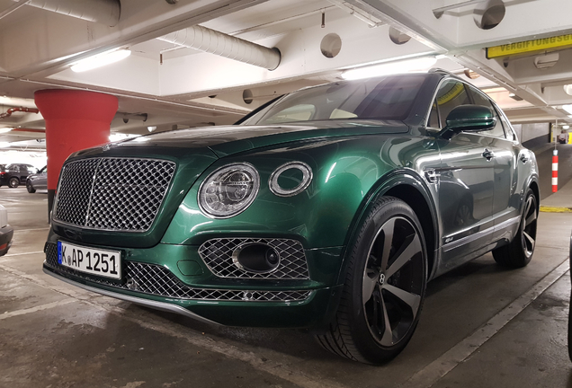 Bentley Bentayga Hybrid