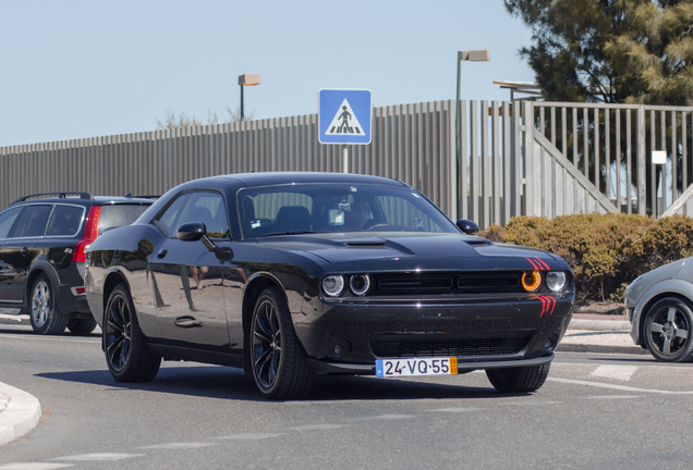 Dodge Challenger SRT-8