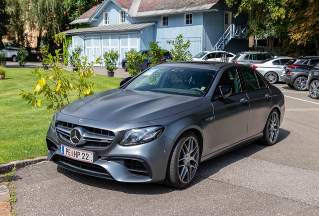 Mercedes-AMG E 63 S W213