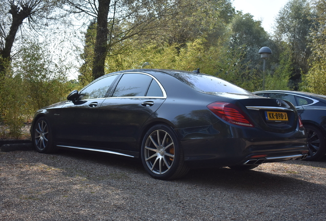 Mercedes-AMG S 63 V222