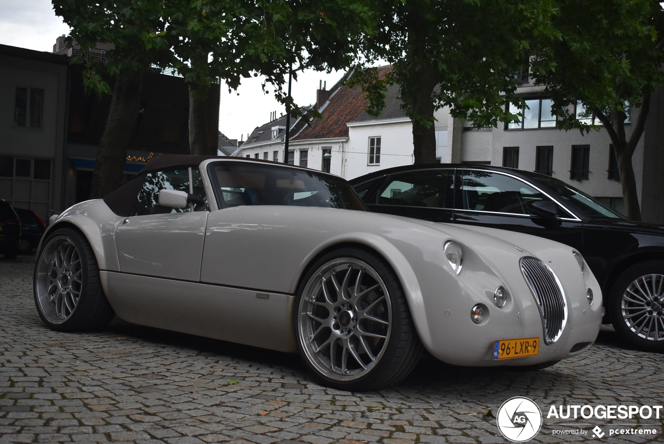 Wiesmann Roadster MF3