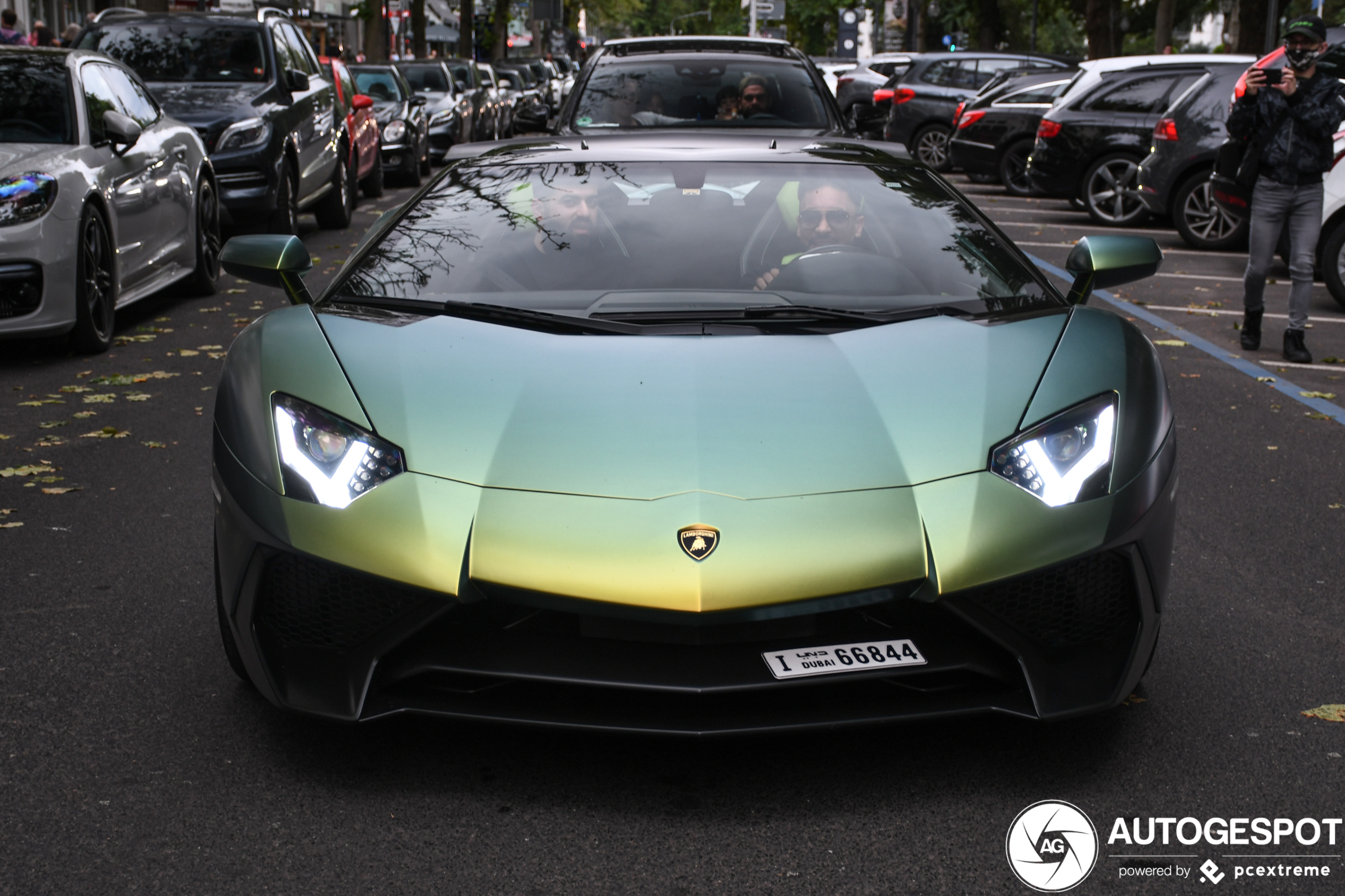 Lamborghini Aventador LP700-4 Roadster