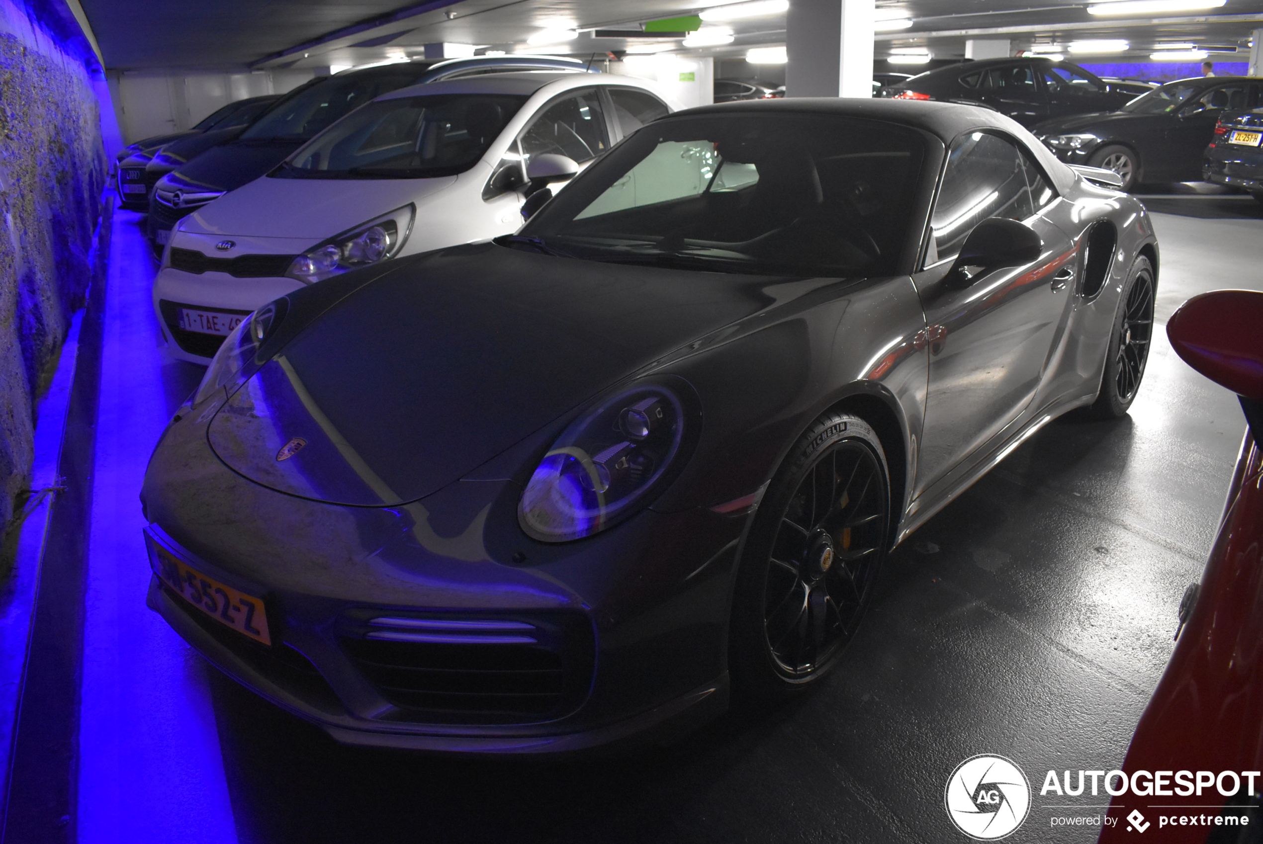 Porsche 991 Turbo S Cabriolet MkII