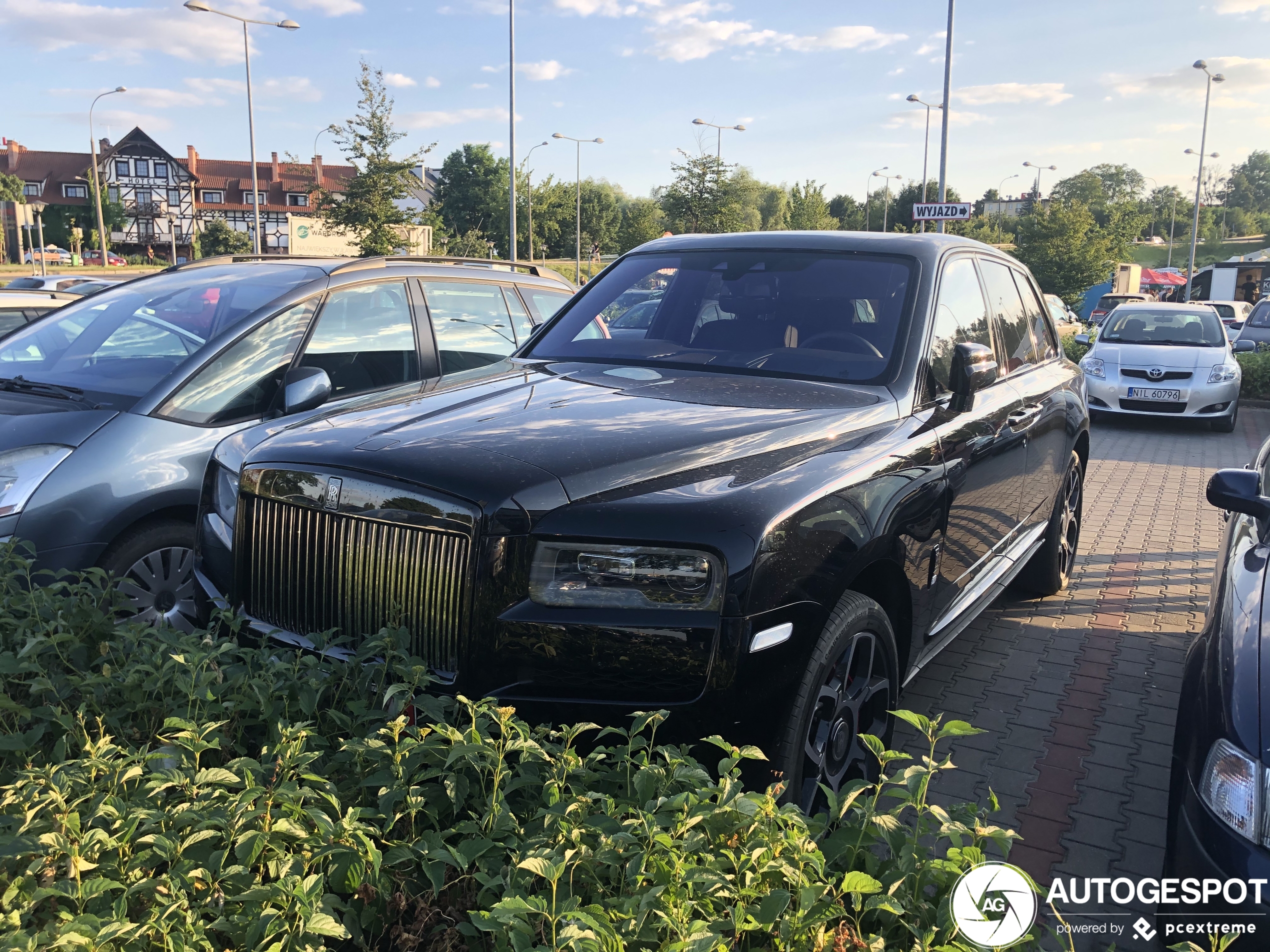 Rolls-Royce Cullinan Black Badge