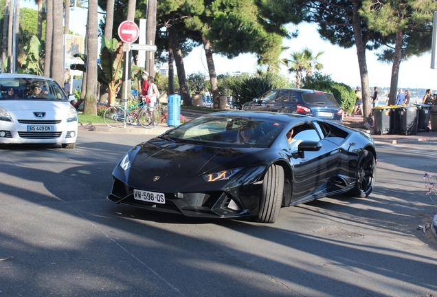 Lamborghini Huracán LP640-4 EVO