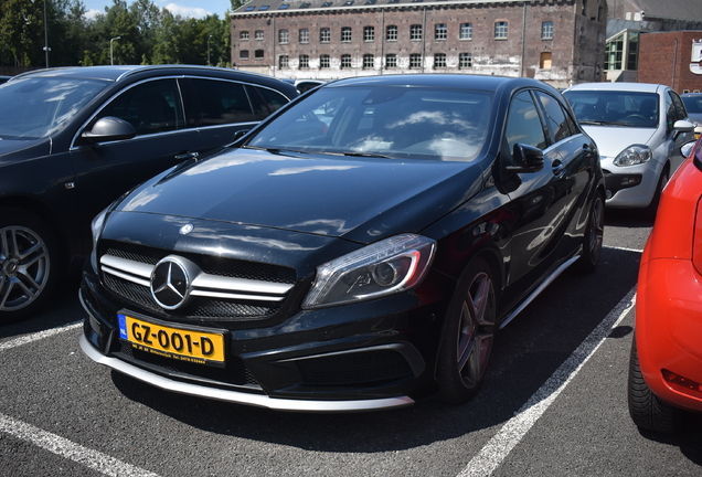 Mercedes-Benz A 45 AMG