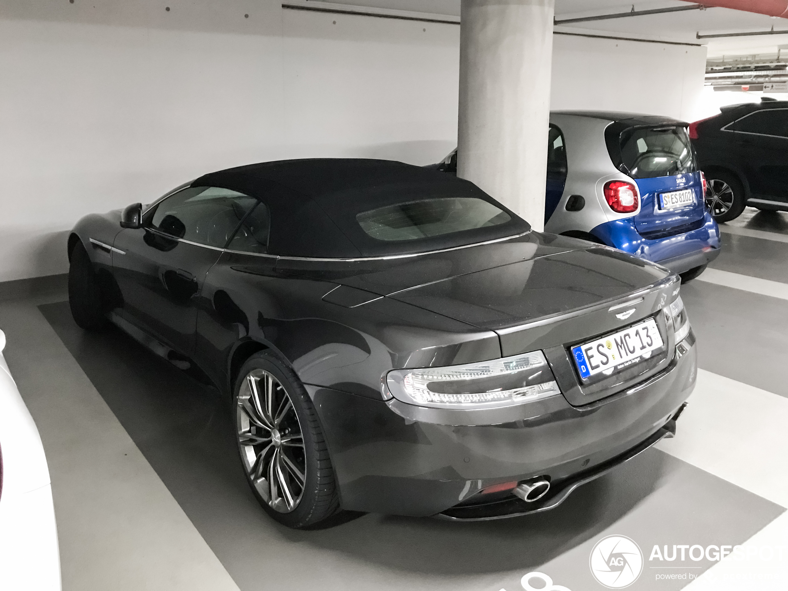 Aston Martin Virage Volante 2011