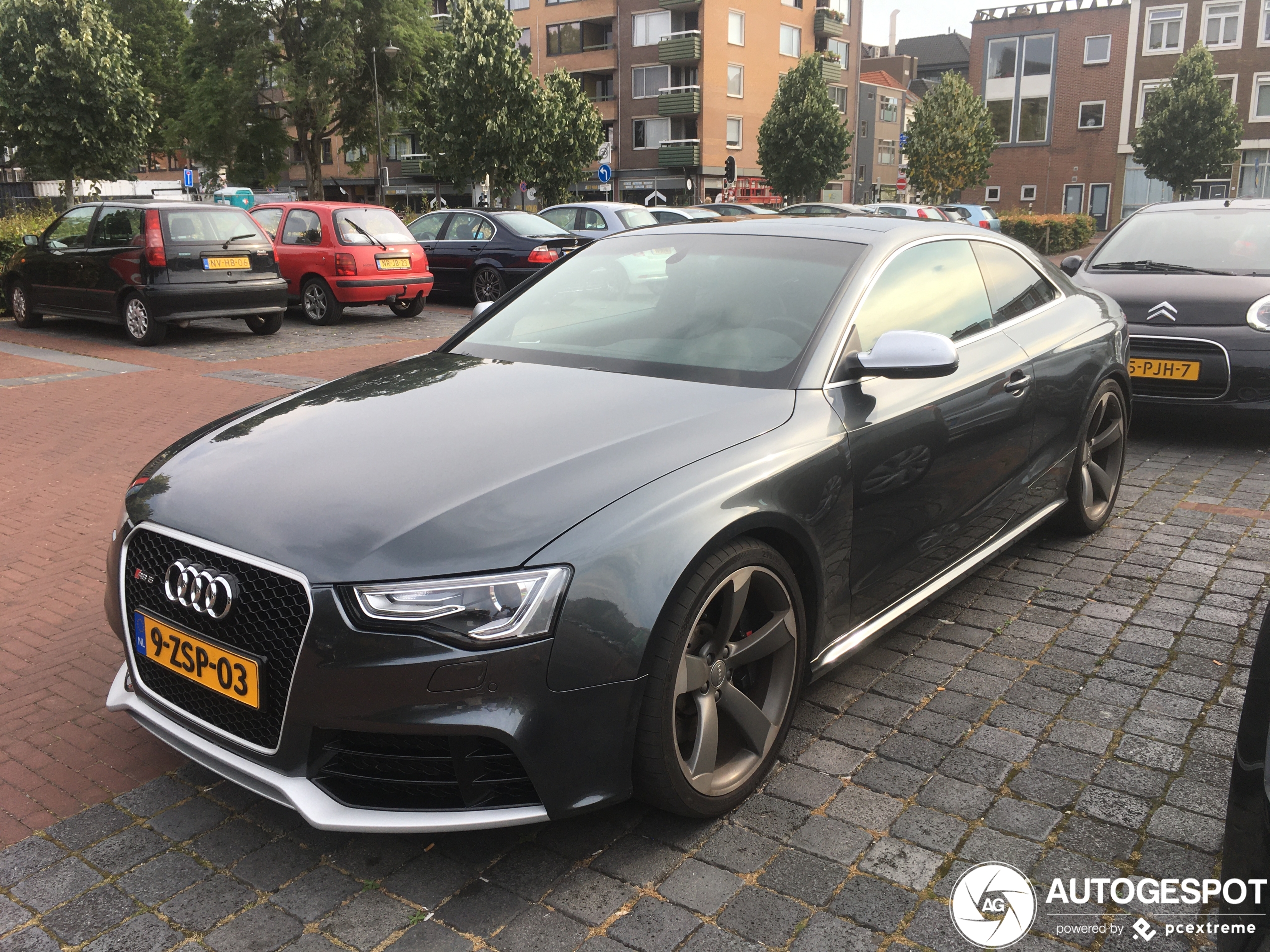 Audi RS5 B8 2012