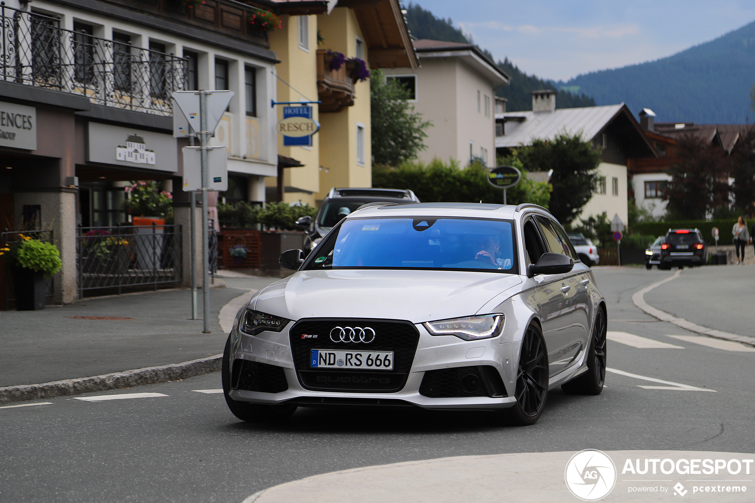 Audi RS6 Avant C7