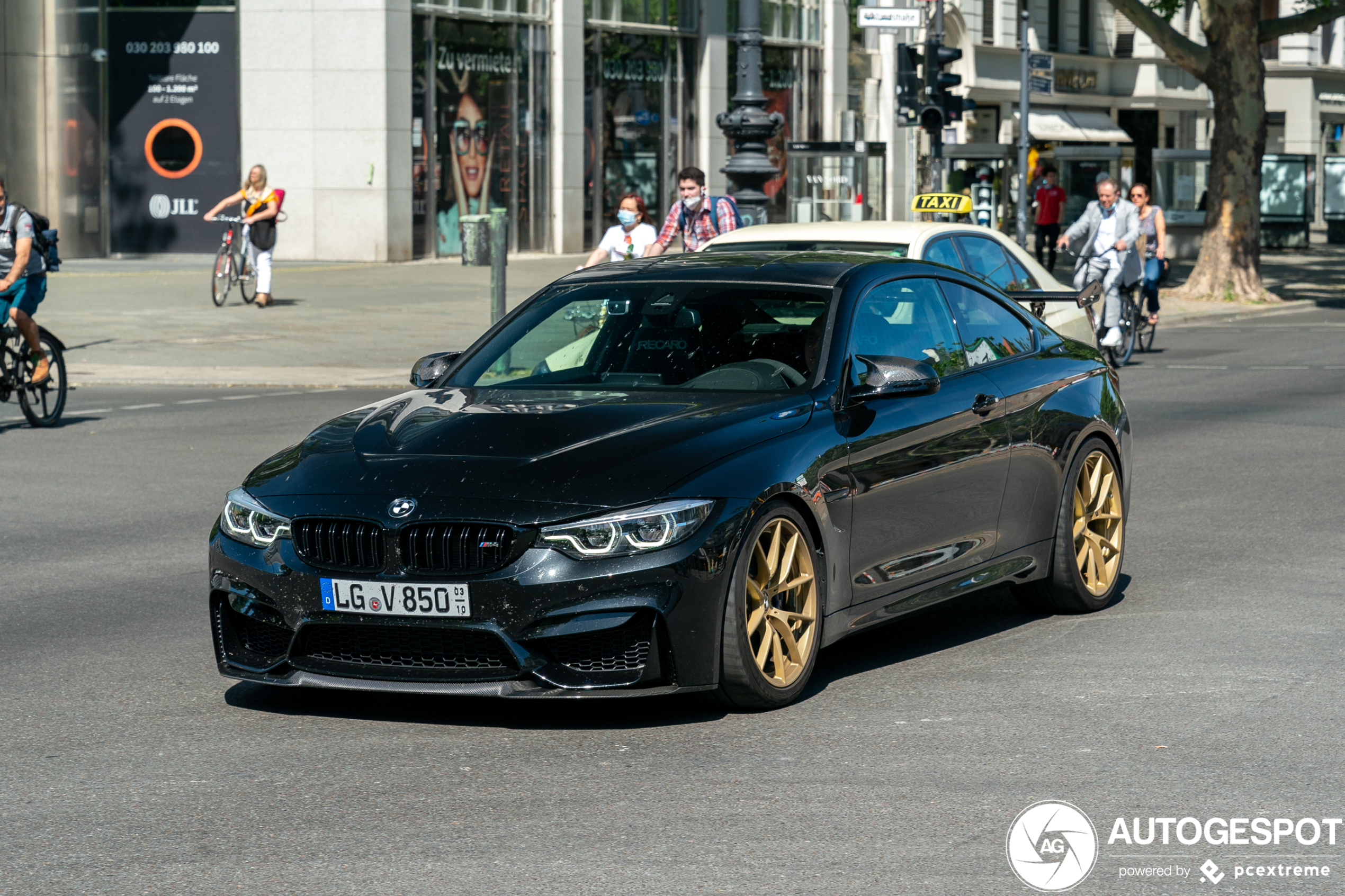 BMW M4 F82 CS