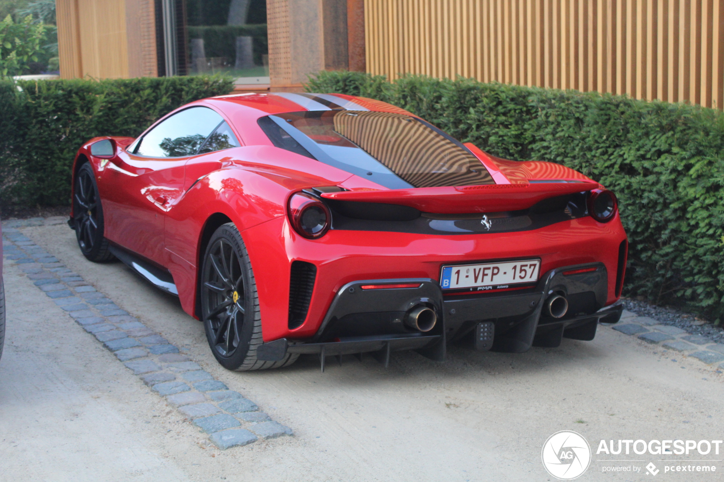 Ferrari 488 Pista