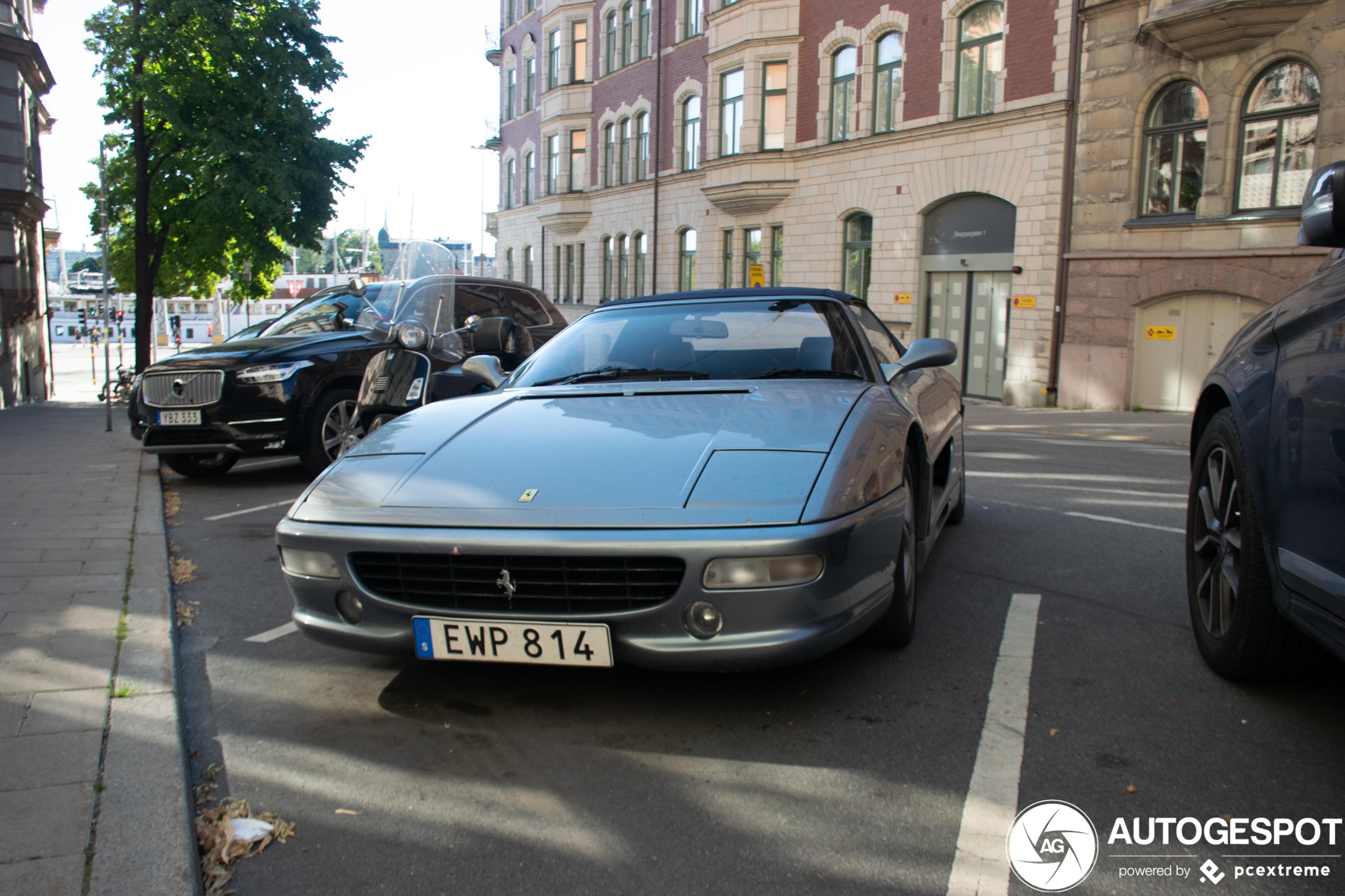 Ferrari F355 Spider