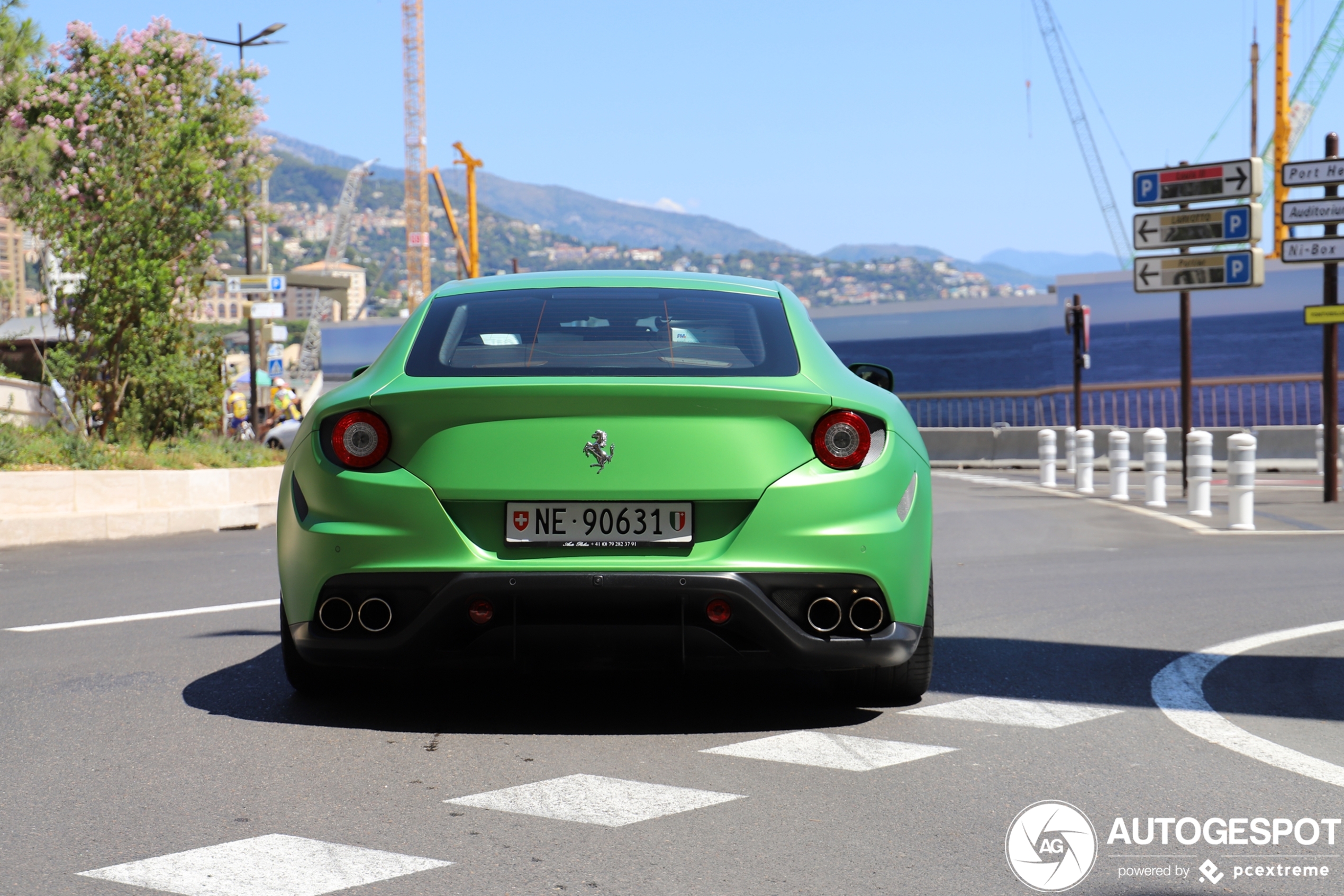 Ferrari FF