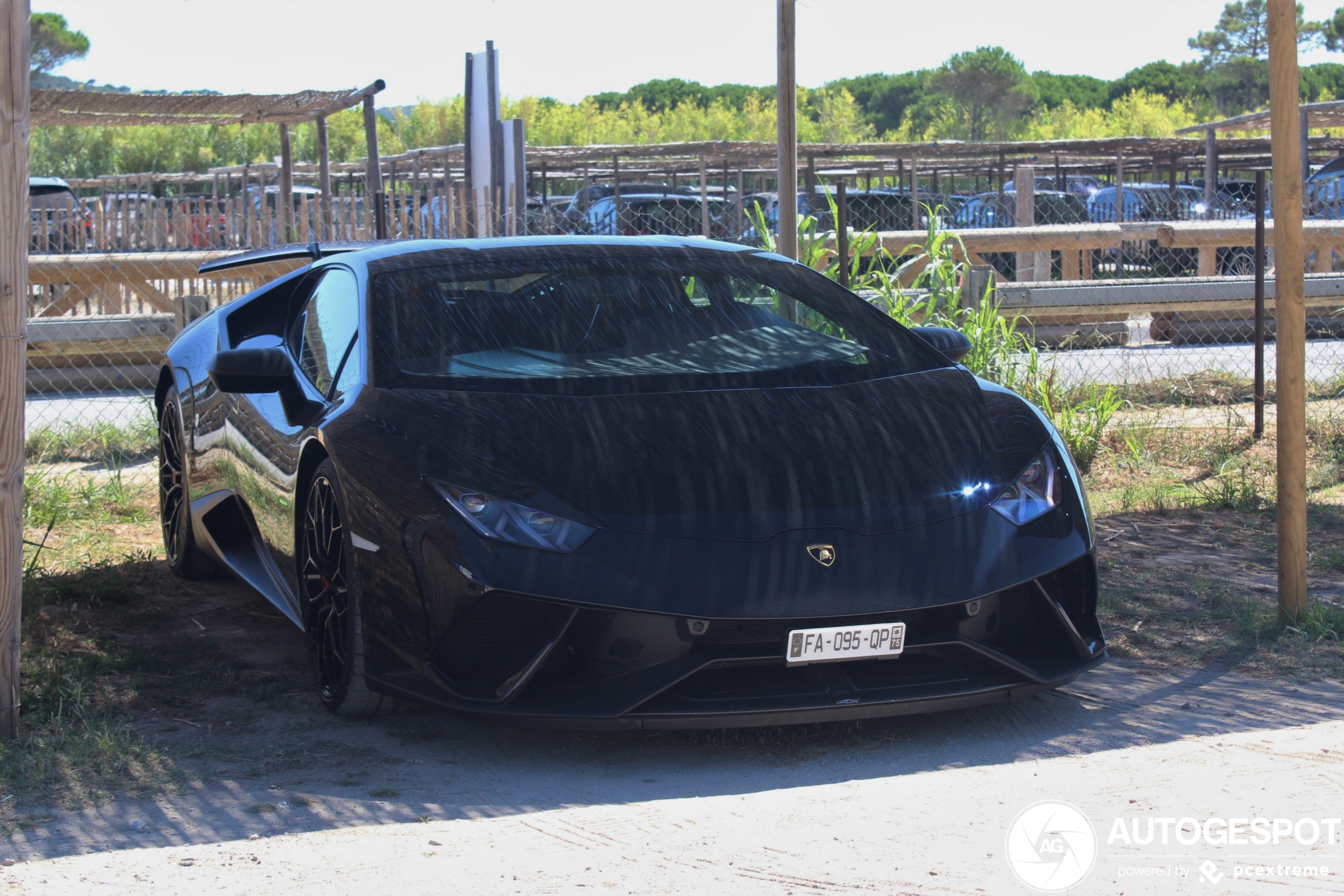 Lamborghini Huracán LP640-4 Performante