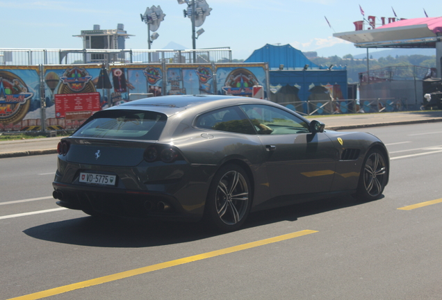 Ferrari GTC4Lusso