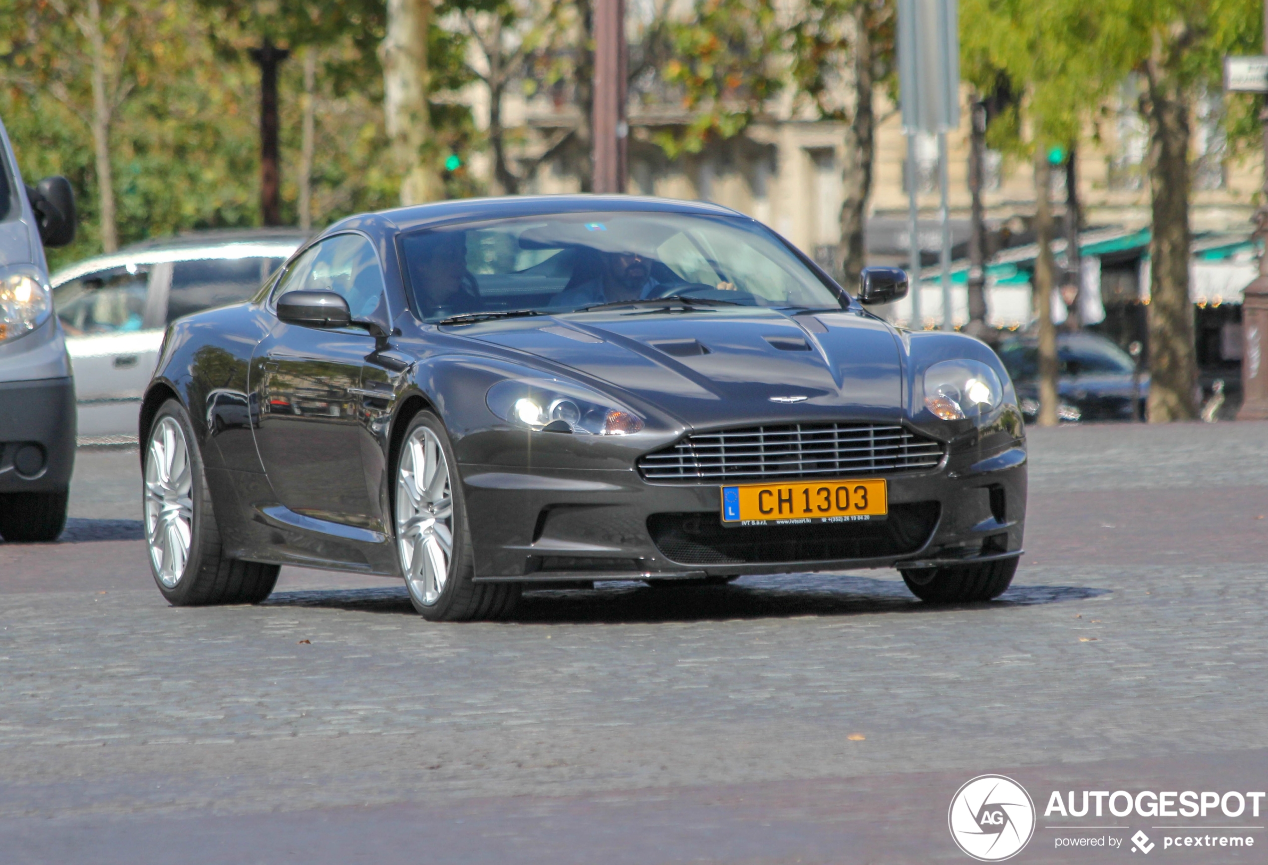 Aston Martin DBS