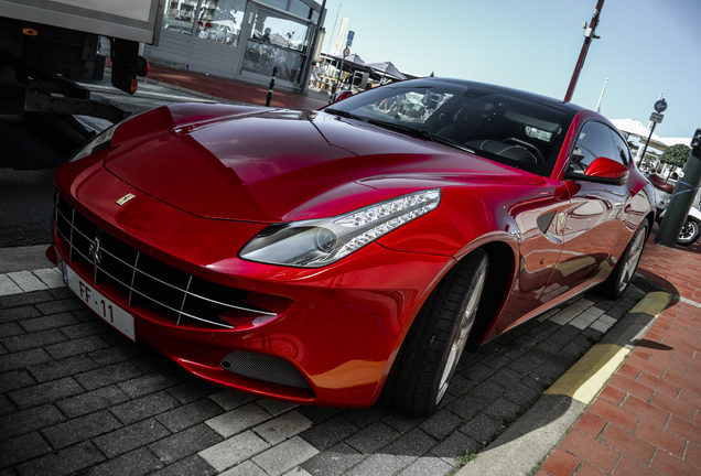 Ferrari FF