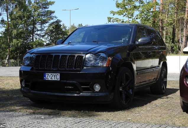 Jeep Grand Cherokee SRT-8 2005