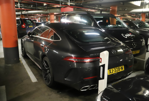 Mercedes-AMG GT 63 S X290