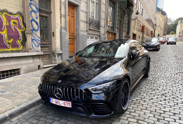 Mercedes-AMG GT 63 X290